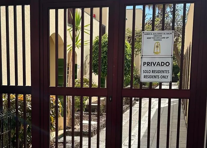 Tagoro Park شقة طوستا ديل سيلونثيو