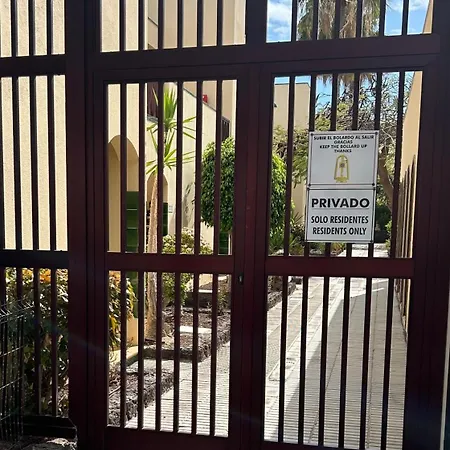 Tagoro Park アパート コスタ・デル・シレンチオ